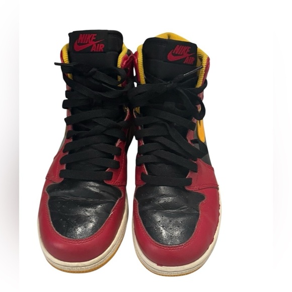 Kid’s Air Jordan 1 Retro OG Highlight Reel High Tops: Red. Black & Yellow: 6Y - Picture 3 of 11